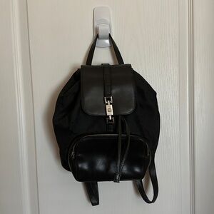 GUCCI 🖤 Black Jackie GG Monogram/Leather RARE piston lock Backpack Authentic